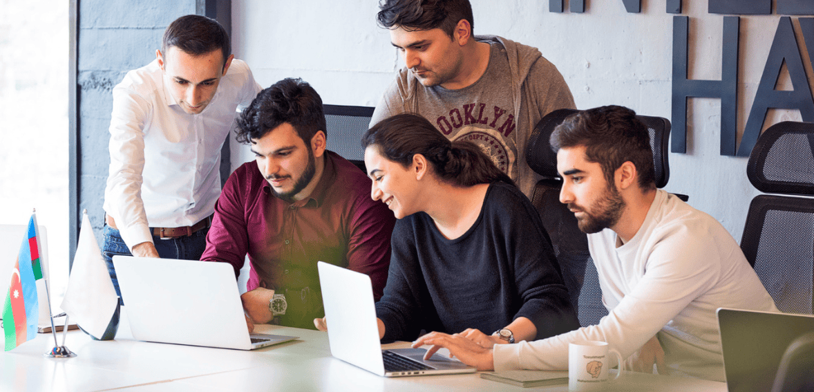 The Digital Equalizer: How Technology Levels the Playing Field for Entrepreneurship